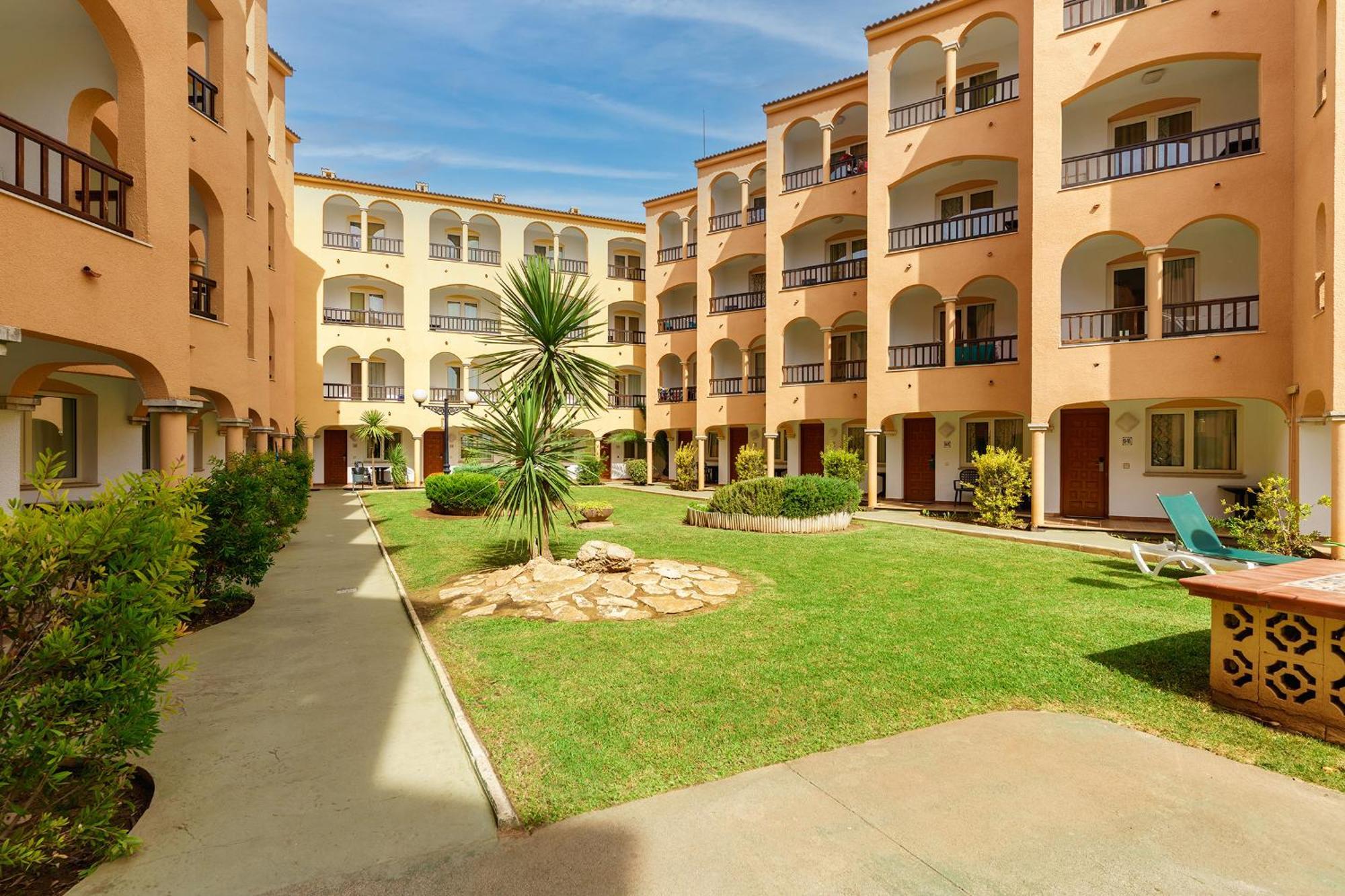 Apartamentos Turisticos Jardines Del Plaza Peniscola Luaran gambar